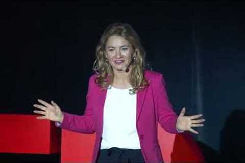 Povestea mea si a Women Rally | Laura Savu | TEDxEroilorWomen