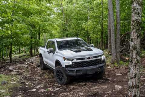 Chevy Silverado ZR2 Bison Marks Second Collaboration for GM &amp; AEV