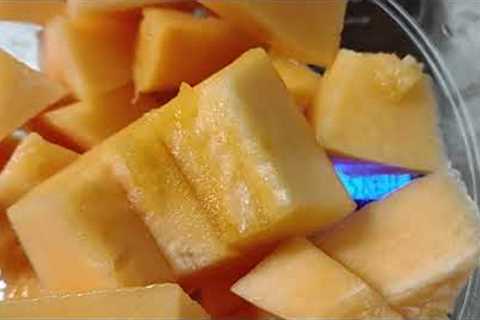 Making Banana Cantaloupe FFJ