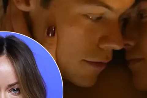 Olivia Wilde Addresses Harry Styles-Florence Pugh Pay Disparity Rumors, Praises Pugh In Don't Worry ..