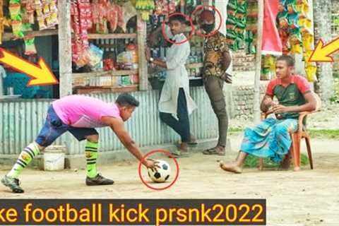 new viral Fake Football Kick Prank 2022 Football Scary Prank-Gone WRONG REACTION | By Razu prank tv