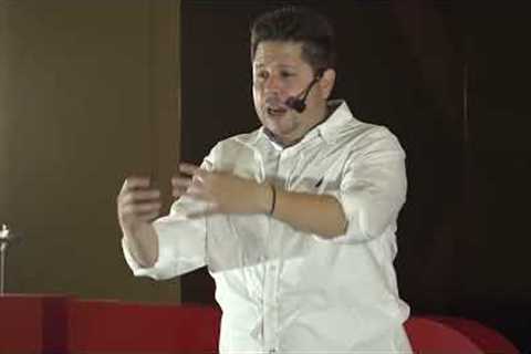 Escoge tus batallas y logra el final que quieres | Mike Lozano | TEDxUPAEP