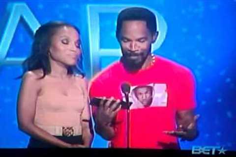 Beyonce and Jay z moment BET AWARDS 2012