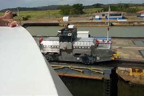 Panama Canal Cruise 6 Going thru the canal