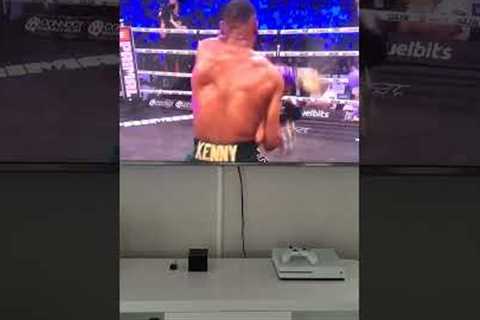 OMG! King Kenny pulls off a lucky win!! #trending #youtubeboxing #freefire #fight #sports #viral
