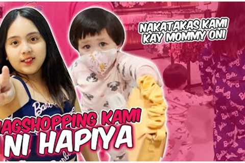 SHOPPING WITH BABY HAPI