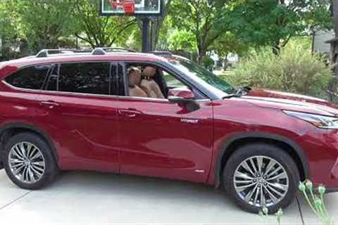 2020 Toyota Highlander Hybrid Review: Kids, Carseats &amp; Safety
