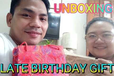 UNBOXING OUR LATE BIRTHDAY GIFTS | ME AND MY GIRLFRIEND | Chixkuteros.TV