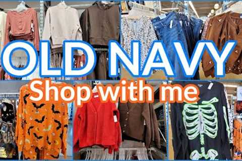 OLD NAVY WOMEN'S CLOTHES SHOP WITH ME FALL CLOTHING FINDS HALLOWEEN CLOTHES