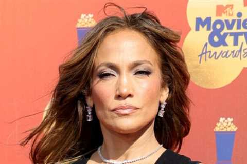 Jennifer Lopez Offers Tantalizing Peek At What She Wore At Her Wedding