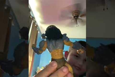 Predator toy unboxing