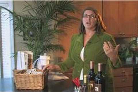 Gift Baskets : Tips for Making Gift Baskets