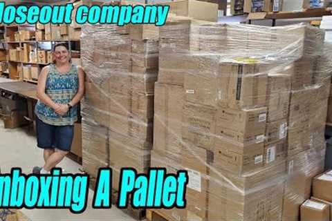Unboxing this Huge Pallet from a closeout company - Everything is brand new!!!