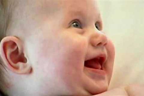 Newborn Development  Week 8 (Baby Health Guru)