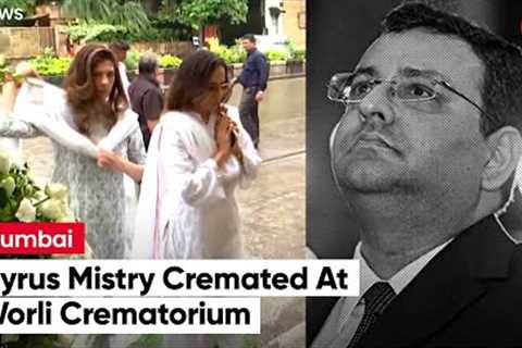 People gather in Mumbai for Cyrus Mistry's last rituals.