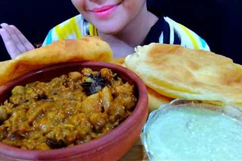 ASMR:Eating Amritsari Chole Bhature |  Indian Street Food Eating | Big Bites | ERSA ASMR