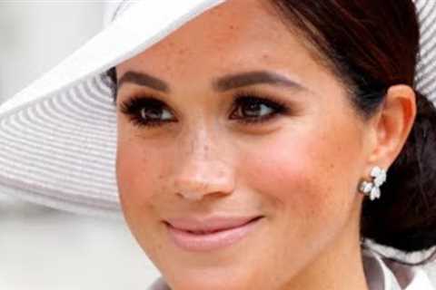 The Rumored Reason Meghan Markle Didn't See The Queen Before Her Death
