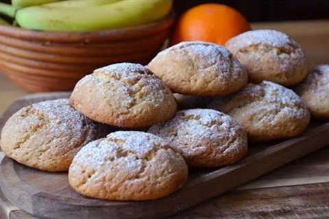 Very tasty and quick cookies with banana and orange!