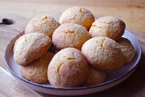 Simple and delicious sugar cookies with coconut!