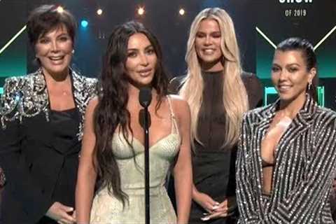 Khloe Kardashian Had NO IDEA She Won a People's Choice Award