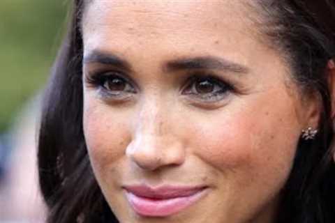 Meghan Markle's Tense Moment With Royal Aides Has Everyone Talking For All The Wrong Reasons