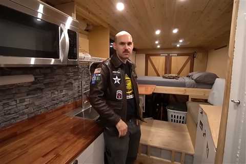 Video: FedEx Truck Tiny Home Conversion