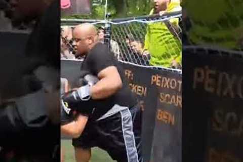 he wasn't ready for this little guy!  #short #boxing #knockout