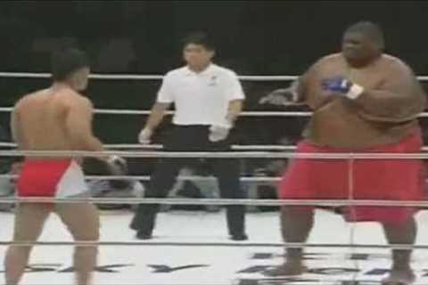 MMA Fighter 600lbs Sumo Vs 169lbs MMA UFC Fighter