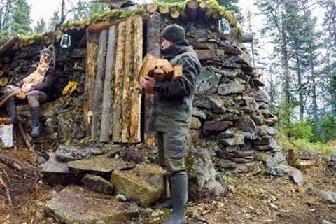 Building of the Stone House is finished | Shelter for comfortable survival