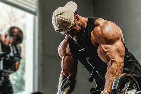 WHEN CHRIS BUMSTEAD TAKES OFF HIS SHIRT !! GYM MOTIVATION