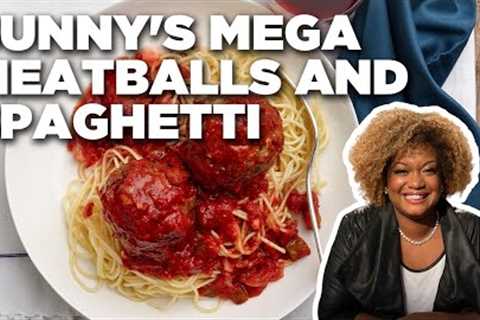 Sunny Anderson's Spicy Spaghetti with Mega Meatballs | Cooking for Real | Food Network