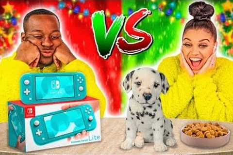 CHEAP VS EXPENSIVE CHRISTMAS PRESENTS CHALLENGE 🎁