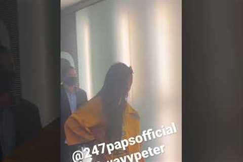 Rihanna arriving to the studio alone last night and I think we are getting a new album #rihanna #r9