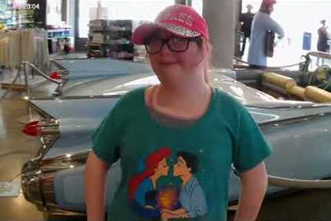 Lauryn Goes to Hollywood