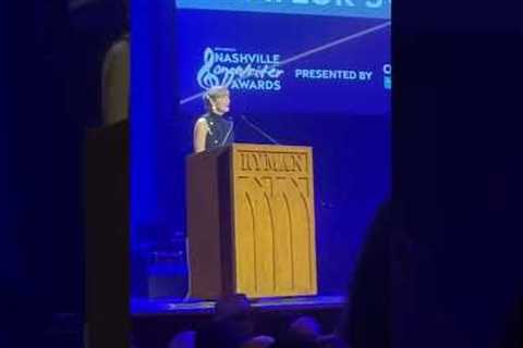 Taylor Swift’s Full Speech Accepting“Songwriter of the Year”at the Nashville Songwriter Awards(NSAI)