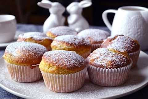 Very quick muffins with coconut and pineapple
