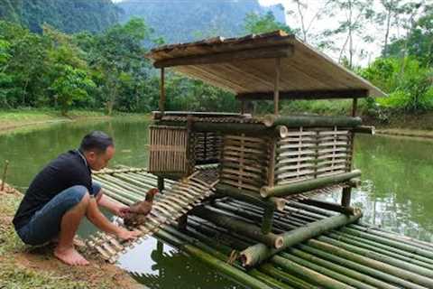 Build a chicken coop on a floating raft with 15 bamboo trees. Primitive Skills (ep186)