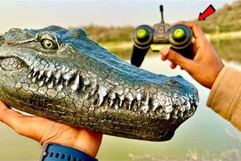 RC Boat Crocodile Unboxing &amp; Testing - Prank Gadgets - Chatpat toy tv