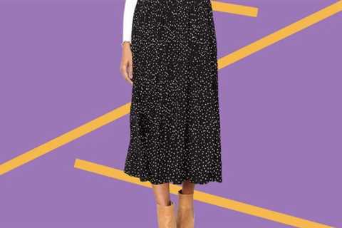 This Best Selling Amazon Midi Skirt Is The Perfect Seasonal Transition Piece (And It Has Pockets!)