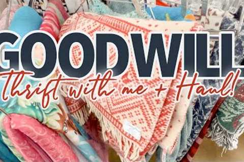 GOODWILL WAS STOCKED FULL OF GOODIES! Thrift With Me for HOME DECOR + Home decor THRIFT HAUL!