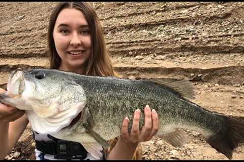 Catching giant bass on Shasta Lake (My new PB!)