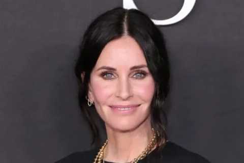 Courteney Cox’s Honest Take On Plastic Surgery Is So Refreshing, And We’re Totally Here For It