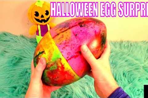 Opening Surprise Egg - ASMR No Talking Video - Oddly Satisfying ASMR -  Halloween Candy Egg Surprise