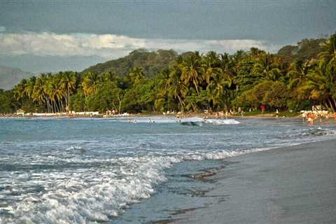 18 Must-See Beaches in Costa Rica You Shouldn't Miss