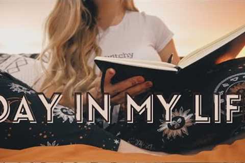 Everyday Makeup, Journal Prompts &amp; Witchy Reading List 🔮