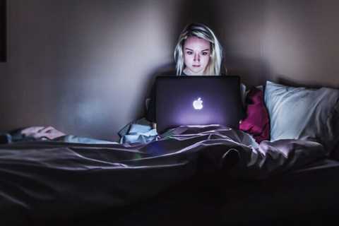Online Psychotherapy Services: Benefits and Drawbacks