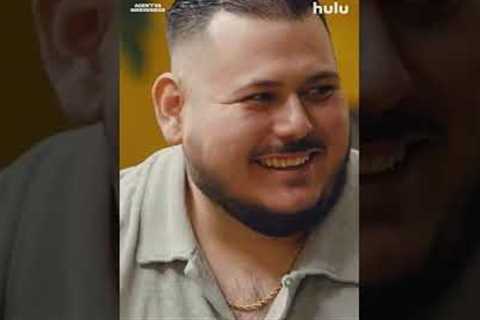 Acentos Bienvenidos: Con Café | Being Multicultural | Hulu #shorts