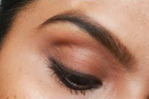 Simple eye Makeup for Teenager