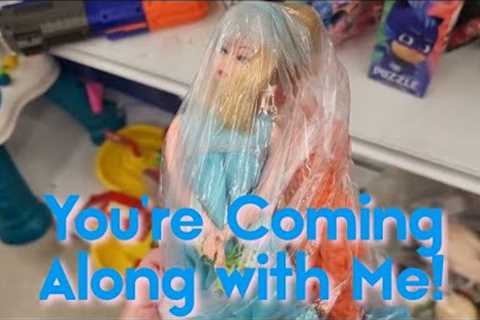 You're Coming with Me - Shop Along With Me - Goodwill Thrift Stores