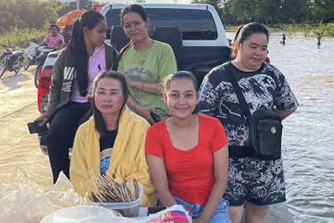 Happy....Cooking for a swim / flood  season / from srey neang cooking vlog